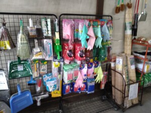 茣蓙九・森九商店店内