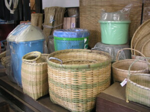 茣蓙九・森九商店店内