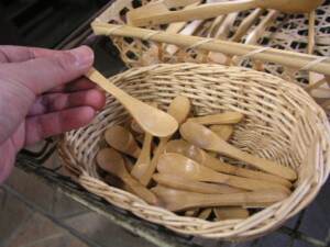 茣蓙九・森九商店木製品